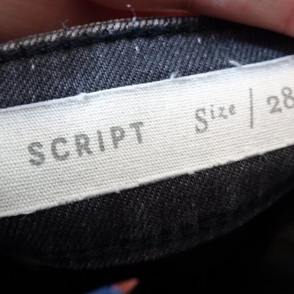 PILCRO AND THE LETTERPRESS Script Shorts Size 28 Gray Black Stretchy - Picture 5 of 8